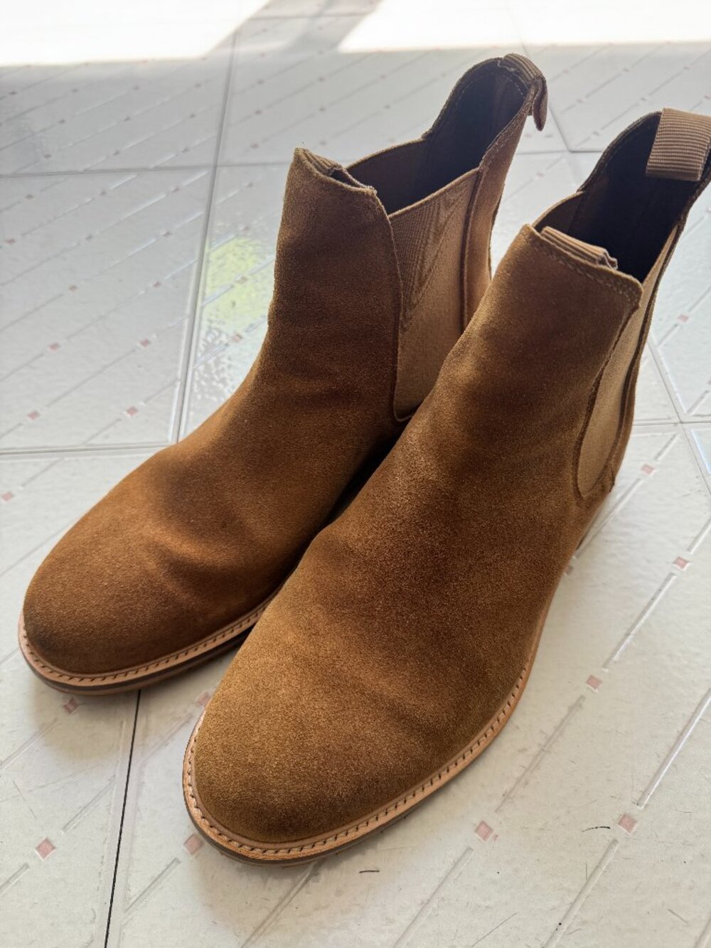 Shoe the Bear tan suede men's Chelsea boots SZ43
